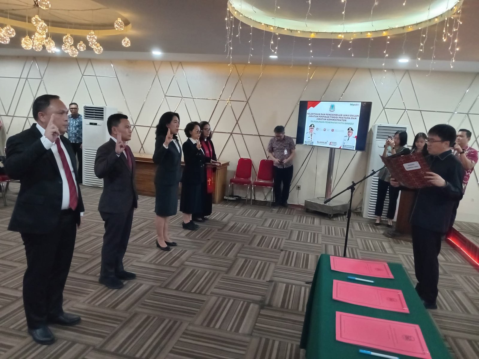 Ini Daftar Pejabat Tinggi Pratama Yang Dilantik Wali Kota Manado