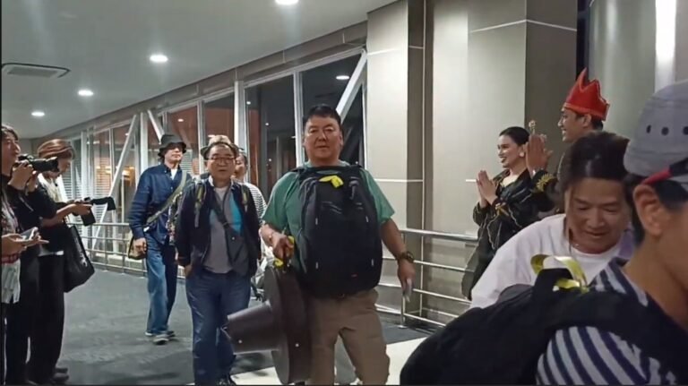 Lonjakan Turis China dan Korea di Bandara Sam Ratulangi Manado Tembus Rekor