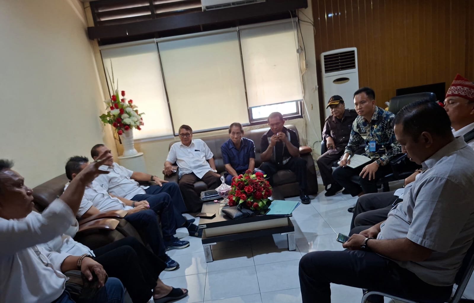 Jajaran Puskud Sulut Kunjungan Audiensi ke Dinas Koperasi Provinsi