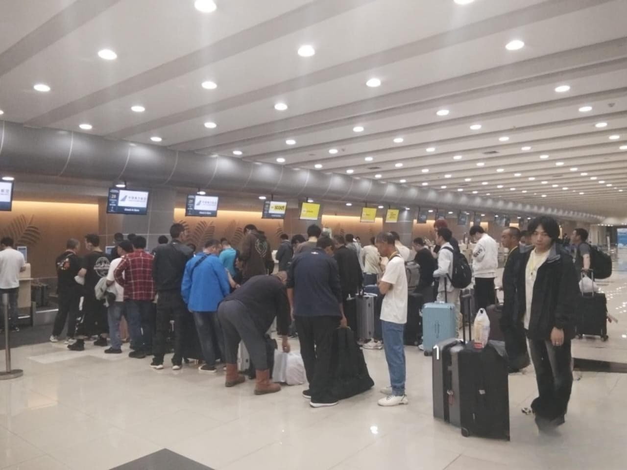 ‎Pergerakan Arus Penumpang di Bandara Samrat Terdata 7.864 orang Jelang H-6