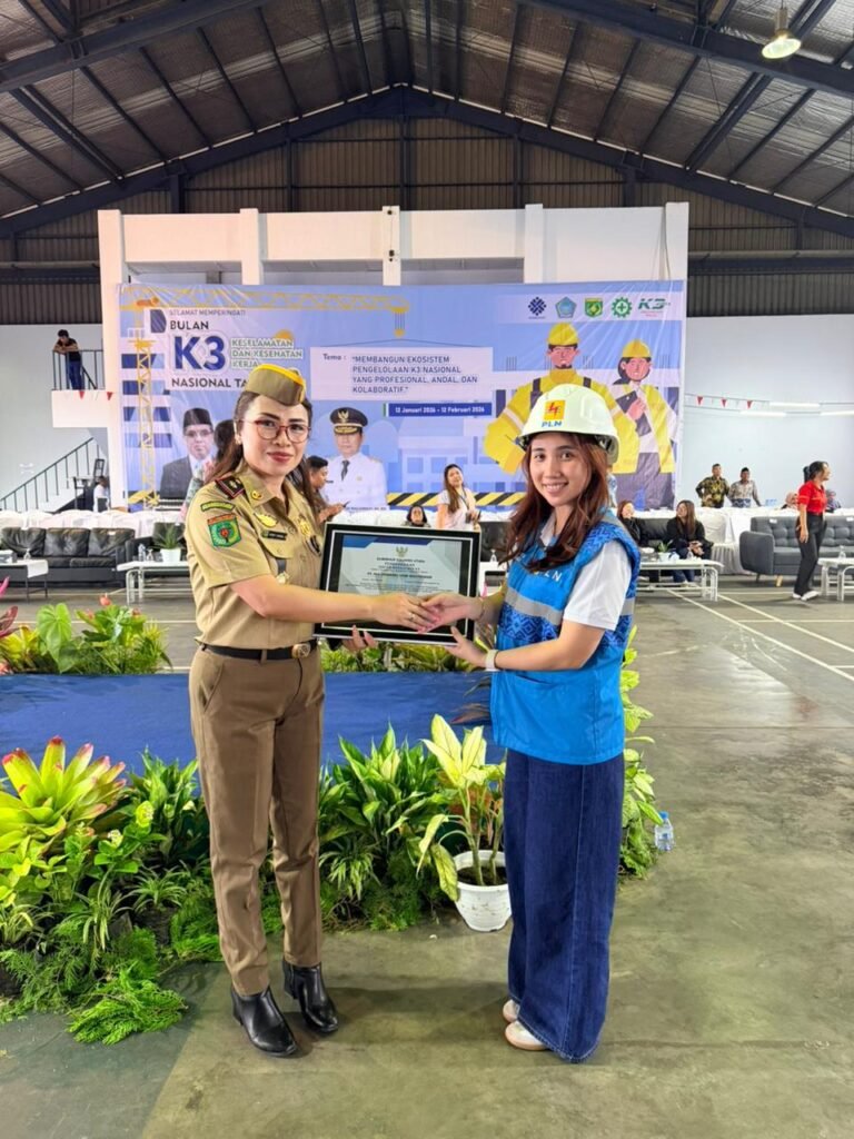 Konsisten Terapkan Budaya Safety, PLN UP2D Suluttenggo Raih Penghargaan SMK3 di Bulan K3 Nasional 2026
