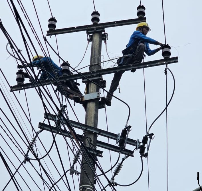 PLN ULP Manado Utara Pastikan Gangguan Listrik di Malendeng Telah Diatasi